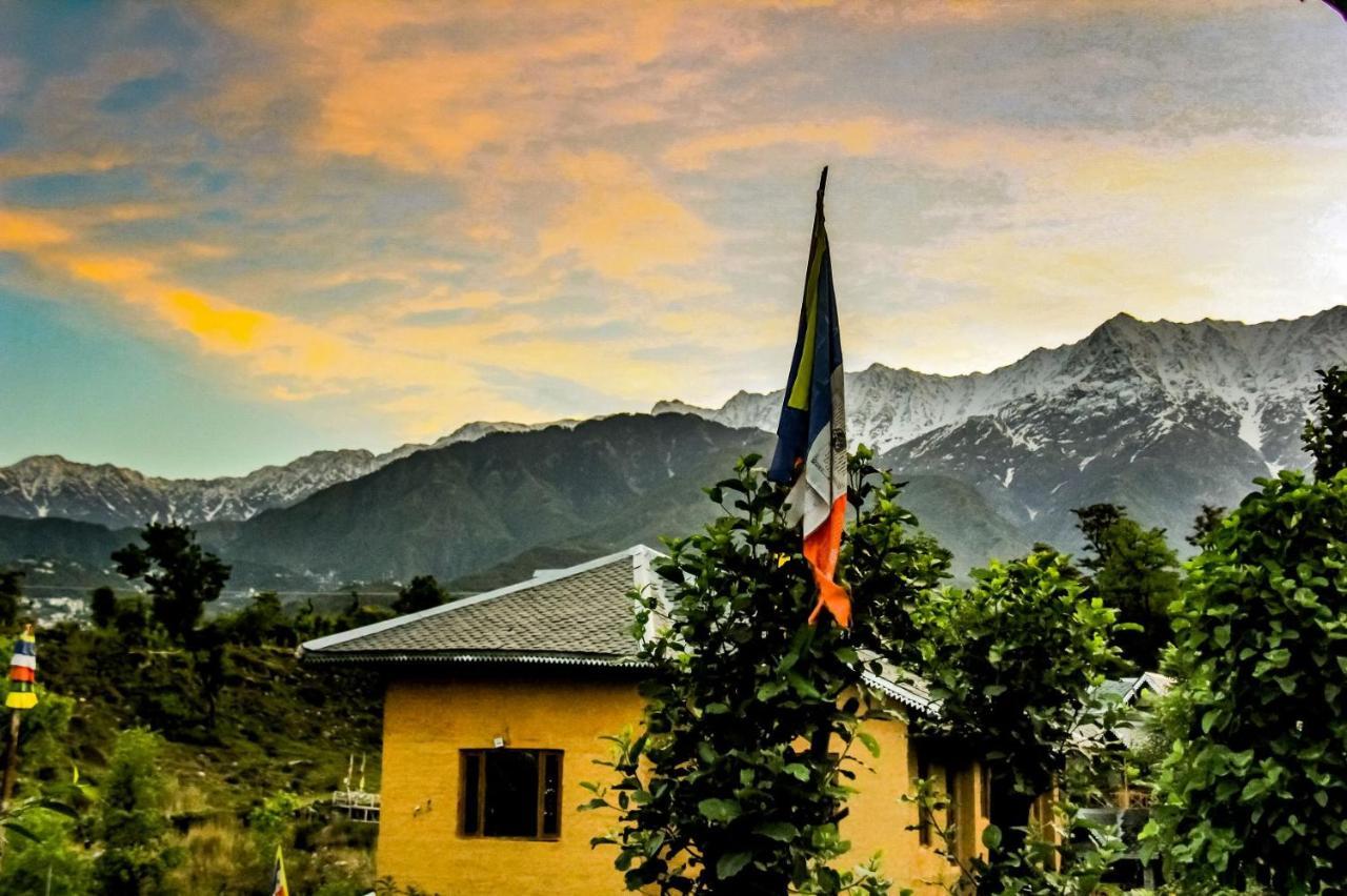 Prakriti Aalay - Riverside Mountain View Boutique Eco Resort Dharamshala Exterior foto
