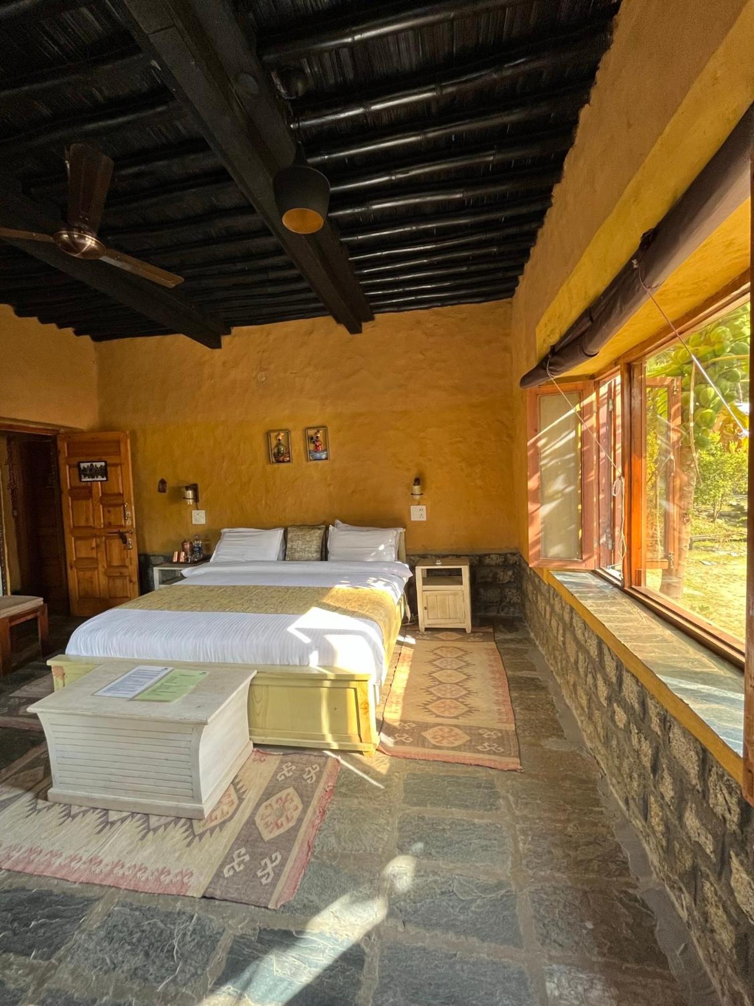 Prakriti Aalay - Riverside Mountain View Boutique Eco Resort Dharamshala Exterior foto